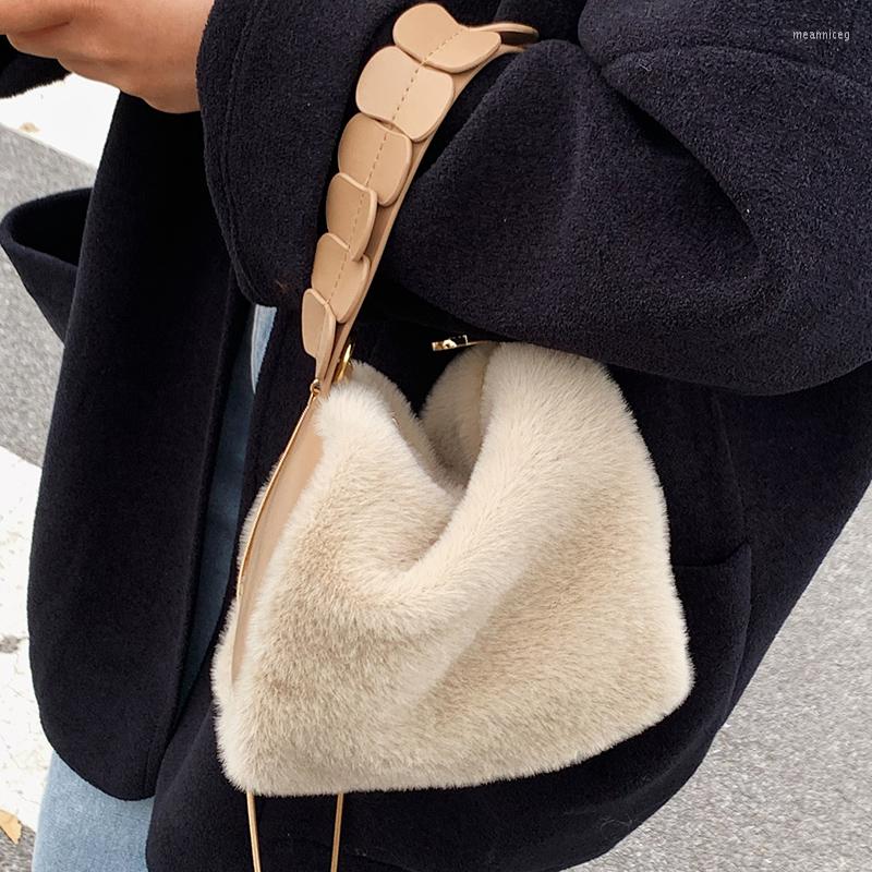 Evening Bags Winter Plush Women's Bag Mini Square Crossbody For Female Four Color Handbag Witth 2 Straps 2022 Patchwork, Pink
Evening Bags Winter Plush Women's Bag Mini Square Crossbody For Female Four Color Handbag Witth 2 Straps 2022 Patchwork, Pink
