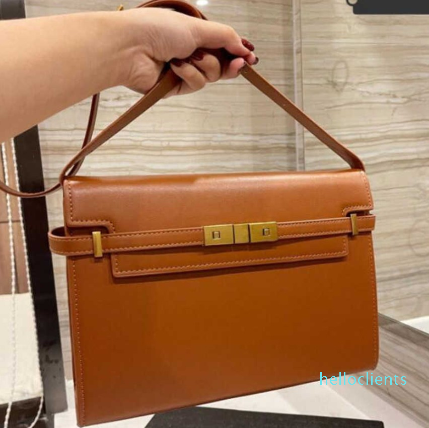 2022 new fashion Luxury Designer Bags Brand Fashion Shoulder High Quality womens letter all-match Mobile Phone Metallic top quality
2022 new fashion Luxury Designer Bags Brand Fashion Shoulder High Quality womens letter all-match Mobile Phone Metallic top quality