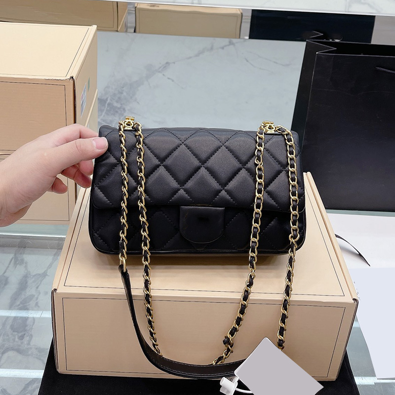 CC Bags Luxury Brand Cross Body Ladies Cross Body Shoulder Bags Lambskin Classic C Flap Handbags Gold Metal Matelasse Chain Crossbody Should, Box
CC Bags Luxury Brand Cross Body Ladies Cross Body Shoulder Bags Lambskin Classic C Flap Handbags Gold Metal Matelasse Chain Crossbody Should, Box