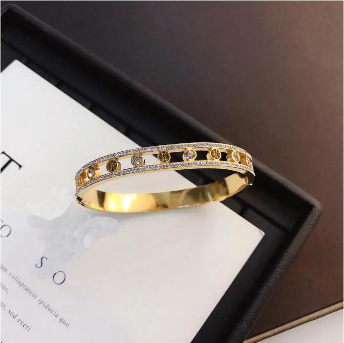 Hot Design Style Gold Bangle Luxury Brand Bracelet Classic Premium Style Accessories Designer Jewelry Party Shopping Styles Gift S090
Hot Design Style Gold Bangle Luxury Brand Bracelet Classic Premium Style Accessories Designer Jewelry Party Shopping Styles Gift S090