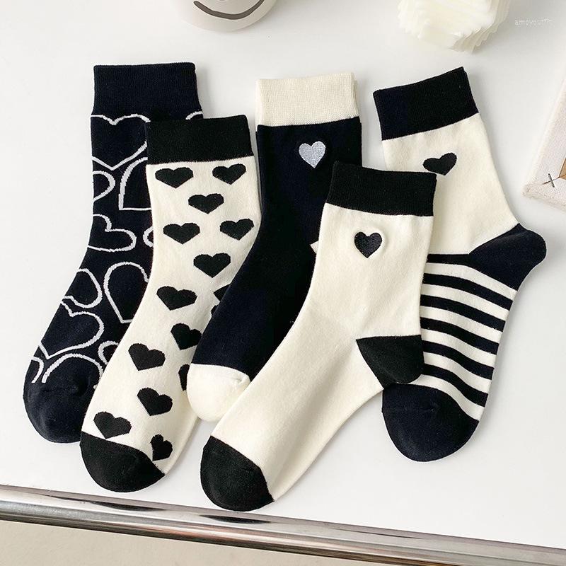 Women Socks Sweet Heart Cotton Warm Black Female Girls High Quality Fashion Long Sock Ankle Street Casual Calcetines Media
Women Socks Sweet Heart Cotton Warm Black Female Girls High Quality Fashion Long Sock Ankle Street Casual Calcetines Media