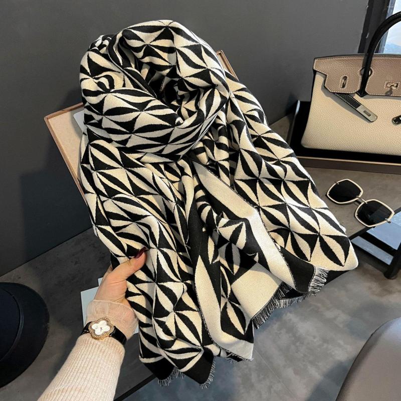 Scarves Europe And America Ladies Thick Shawl Women's Abstract Geometric Imitation Cashmere Scarf Winter Warm Neck
Scarves Europe And America Ladies Thick Shawl Women's Abstract Geometric Imitation Cashmere Scarf Winter Warm Neck