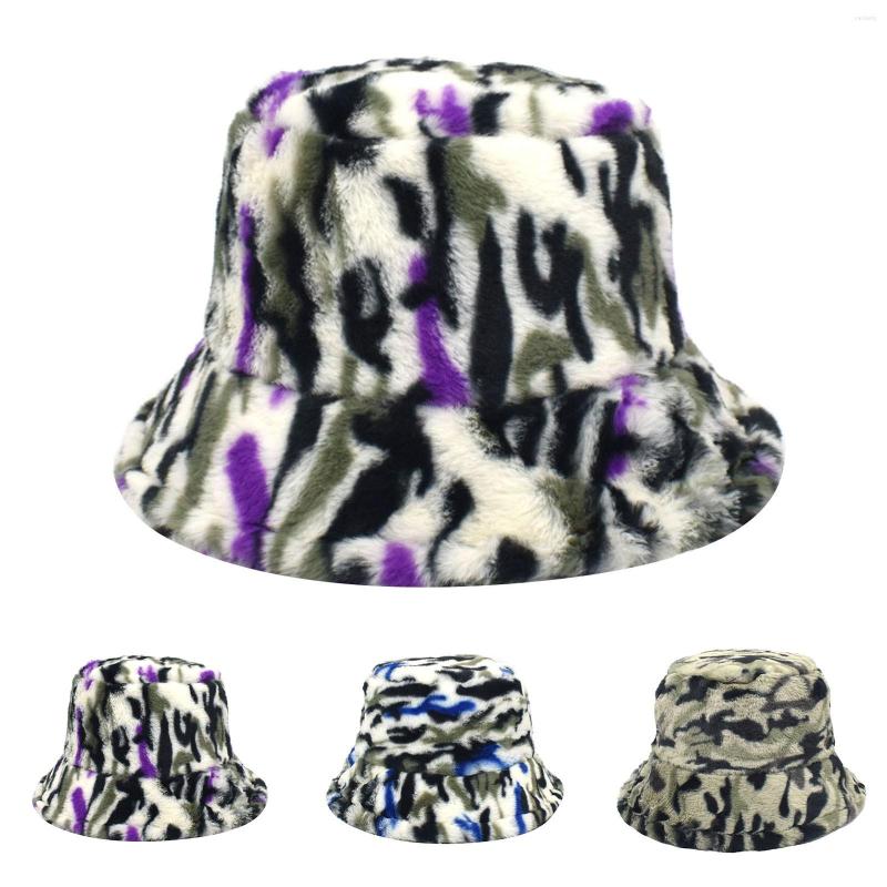 Berets Men's Bucket Hat Light Blue Female Autumn And Winter Fashion Camouflage Fishermans H Warm Foreign Trade Mans Hats, Green 
Berets Men's Bucket Hat Light Blue Female Autumn And Winter Fashion Camouflage Fishermans H Warm Foreign Trade Mans Hats, Green