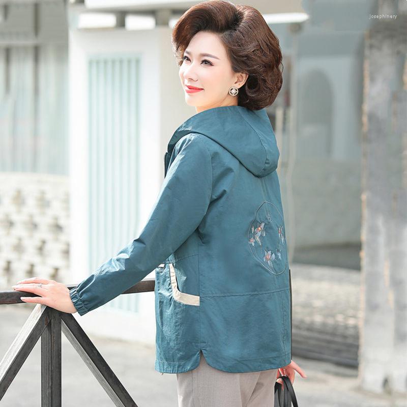 Women's Jackets Mother Jacket Middle-Aged Elderly Women's Mid-Length Hooded Windbreaker Spring Autumn Coat Female 5XL Embroidered Tops, Purple
Women's Jackets Mother Jacket Middle-Aged Elderly Women's Mid-Length Hooded Windbreaker Spring Autumn Coat Female 5XL Embroidered Tops, Purple
