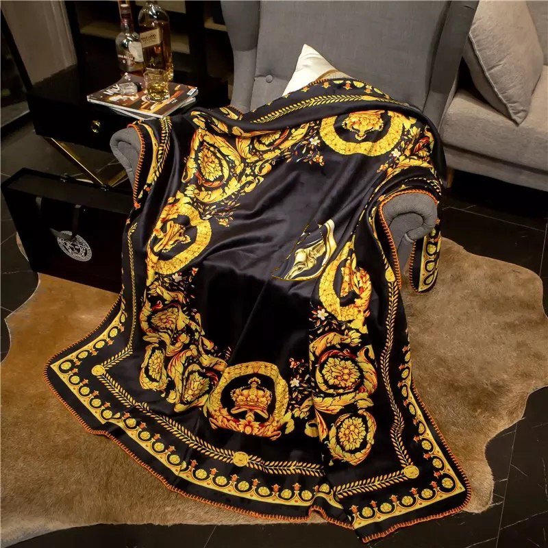 Designer luxury Blankets Letter Blanket Soft Wool Scarf Shawl Portable Warm Sofa Bed Fleece Spring Autumn Women Throw Blankets
Designer luxury Blankets Letter Blanket Soft Wool Scarf Shawl Portable Warm Sofa Bed Fleece Spring Autumn Women Throw Blankets