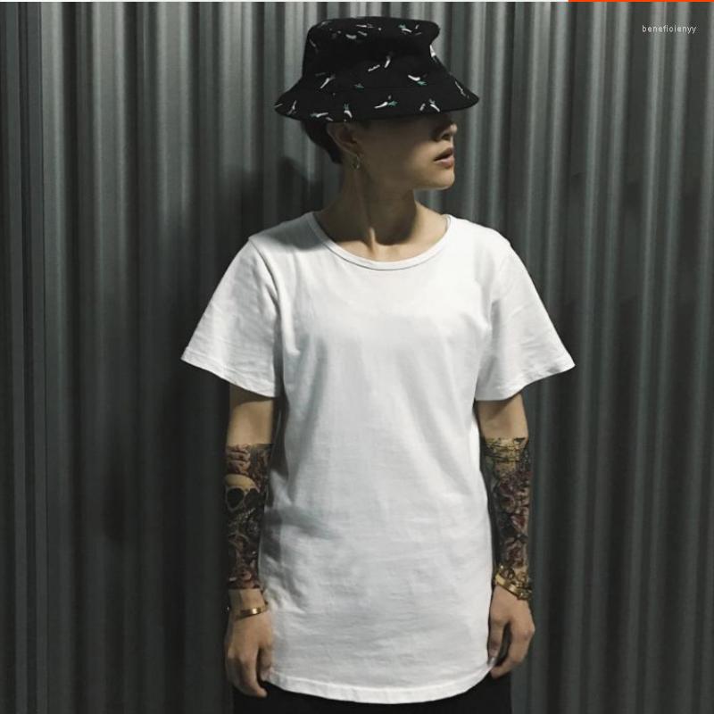Men' T Shirts Summer Fashion Trend And Women' Same Solid Color Front Short Back Long Irregular Base Shirt, White
Men' T Shirts Summer Fashion Trend And Women' Same Solid Color Front Short Back Long Irregular Base Shirt, White