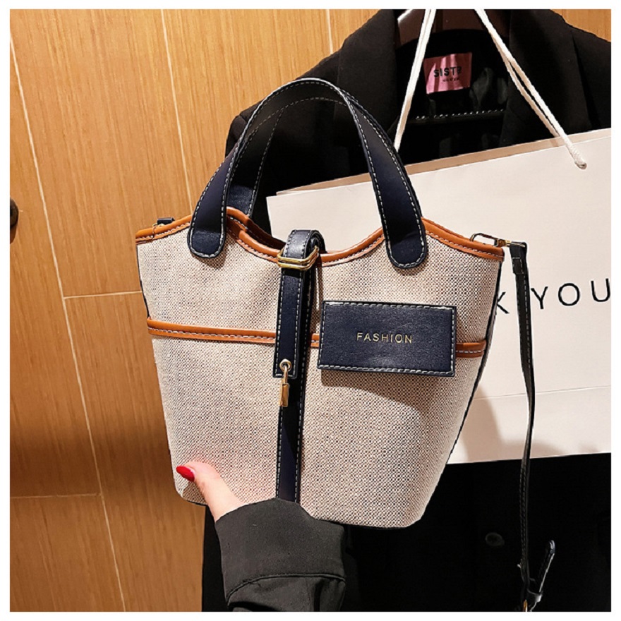 Canvas Bag for Women 2022 brand Designer luxury Tote Bucket Bag Vintage fashion basket Single shoulder crossbody bag F7, Black
Canvas Bag for Women 2022 brand Designer luxury Tote Bucket Bag Vintage fashion basket Single shoulder crossbody bag F7, Black