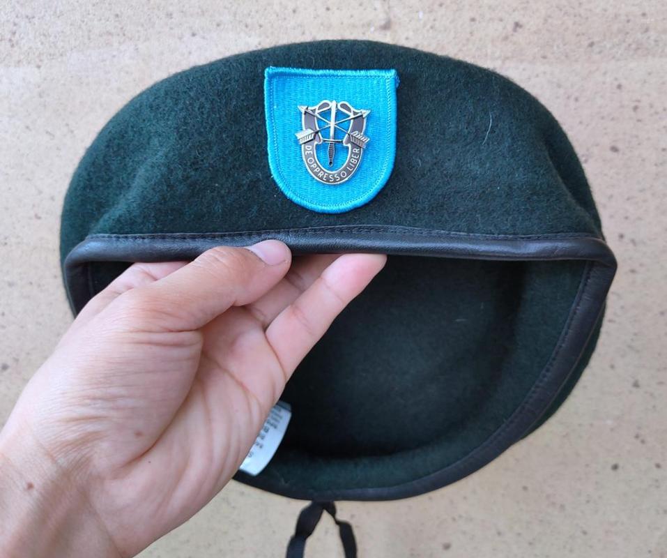 Berets United States US Army 19th Special Forces Group Wool Green Beret SF HAT PIN MOTTO INSIGNIA Military, Picture shown
Berets United States US Army 19th Special Forces Group Wool Green Beret SF HAT PIN MOTTO INSIGNIA Military, Picture shown