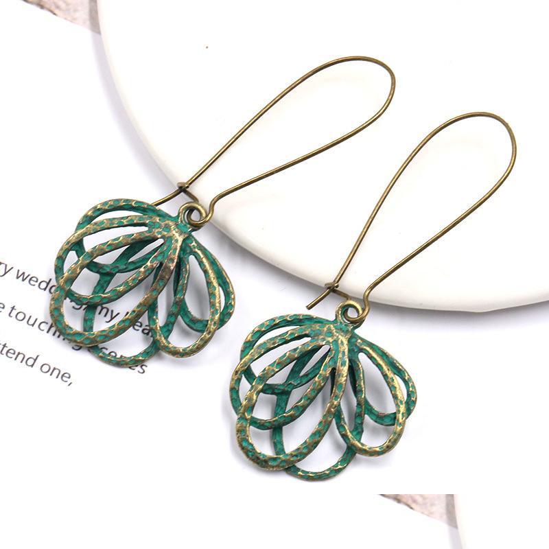 Dangle Chandelier Bohemian Fashion Jewelry Womens Vintage Earrings Hollow Out Flower Dangl Drop Delivery Dh8Ua
Dangle Chandelier Bohemian Fashion Jewelry Womens Vintage Earrings Hollow Out Flower Dangl Drop Delivery Dh8Ua