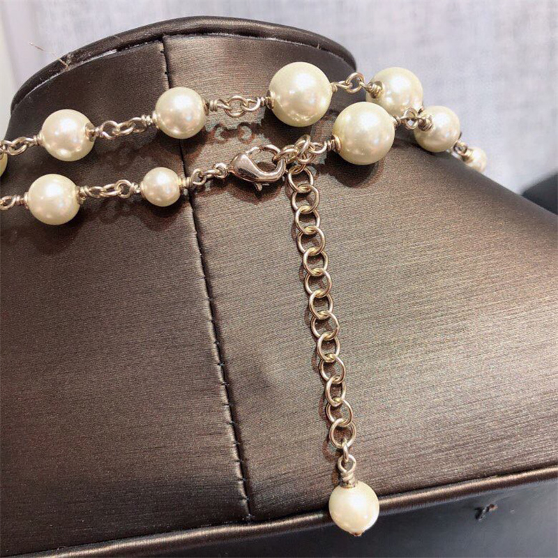 Sweater chain with sand spray texture of Jane wool beads long chain into the door to prepare 5 stars I pick ring bead designer jewelry
Sweater chain with sand spray texture of Jane wool beads long chain into the door to prepare 5 stars I pick ring bead designer jewelry