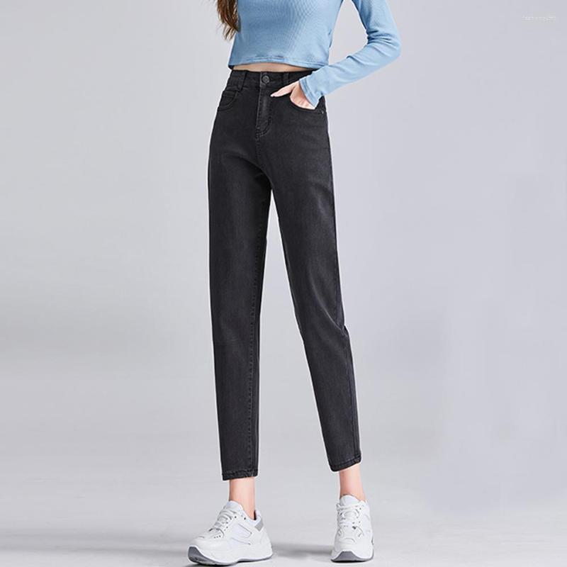 Women's Jeans 2022 Autumn High Waist Women Vintage Black Gray Straight Mom Femme Loose BF Style Denim Casual Harem Pants
Women's Jeans 2022 Autumn High Waist Women Vintage Black Gray Straight Mom Femme Loose BF Style Denim Casual Harem Pants