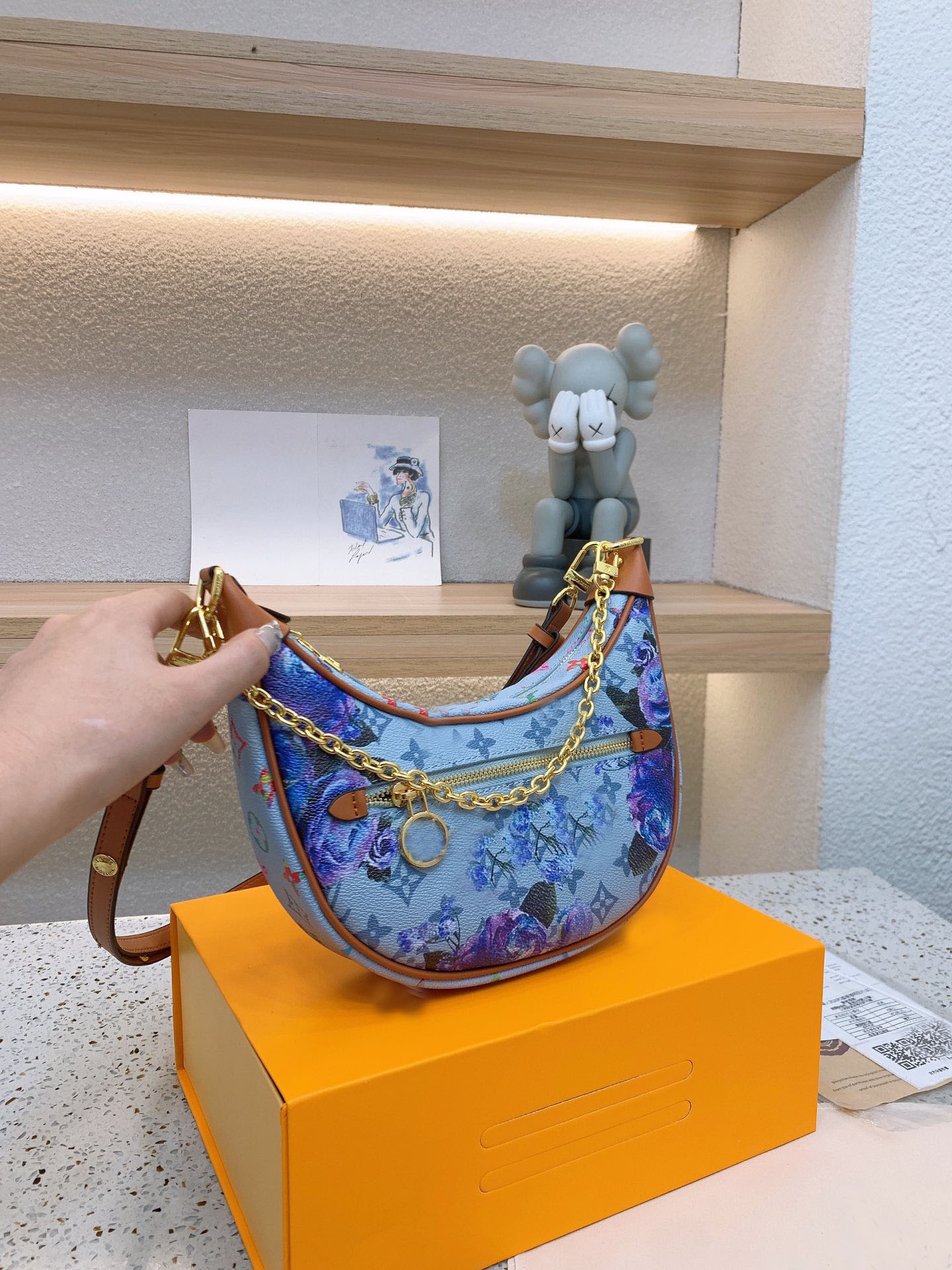 2023 Catwalk style Subaxillary bag Moon bag fashion brand Design shoulder package luxury chain crossbody packages evening bags tote wallet purse, Customize
2023 Catwalk style Subaxillary bag Moon bag fashion brand Design shoulder package luxury chain crossbody packages evening bags tote wallet purse, Customize
