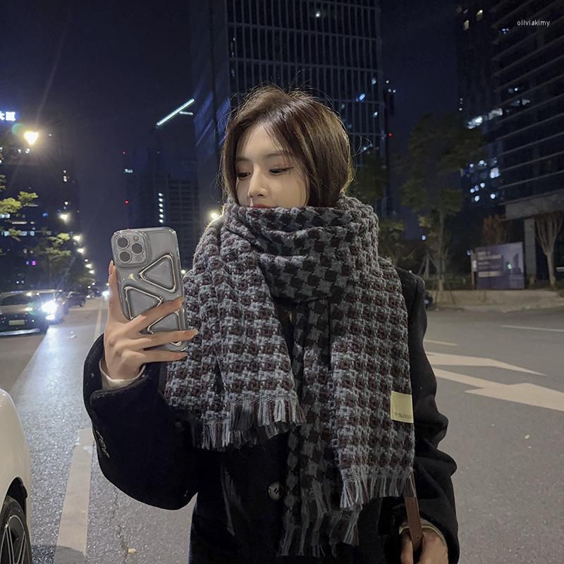 Scarves Luxury Rhomboid Plaid Winter Warm Cashmere Women's Long Shawl Farrar Scarf Fringe 2022 Design
Scarves Luxury Rhomboid Plaid Winter Warm Cashmere Women's Long Shawl Farrar Scarf Fringe 2022 Design