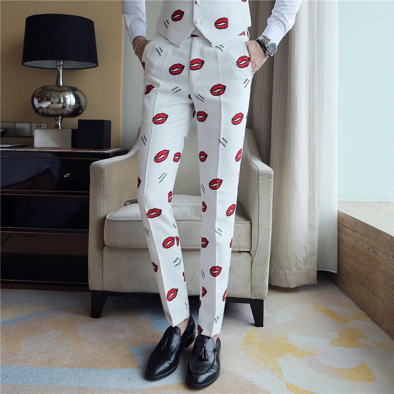 Men's Suits 2022 Spring Floral Trousers Slim Business Printing Casual Pants Men Wedding Nightclub Male Singer Performance
Men's Suits 2022 Spring Floral Trousers Slim Business Printing Casual Pants Men Wedding Nightclub Male Singer Performance