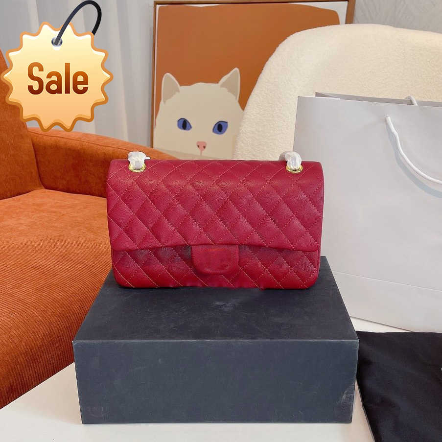 Women's Brand Designers Shoulder Bags Classic Rectangular Caviar Texture Cowhide Envelope Bag Portable 25cm Fashion Crossbody Bag Factory Direct Sales, Black
Women's Brand Designers Shoulder Bags Classic Rectangular Caviar Texture Cowhide Envelope Bag Portable 25cm Fashion Crossbody Bag Factory Direct Sales, Black