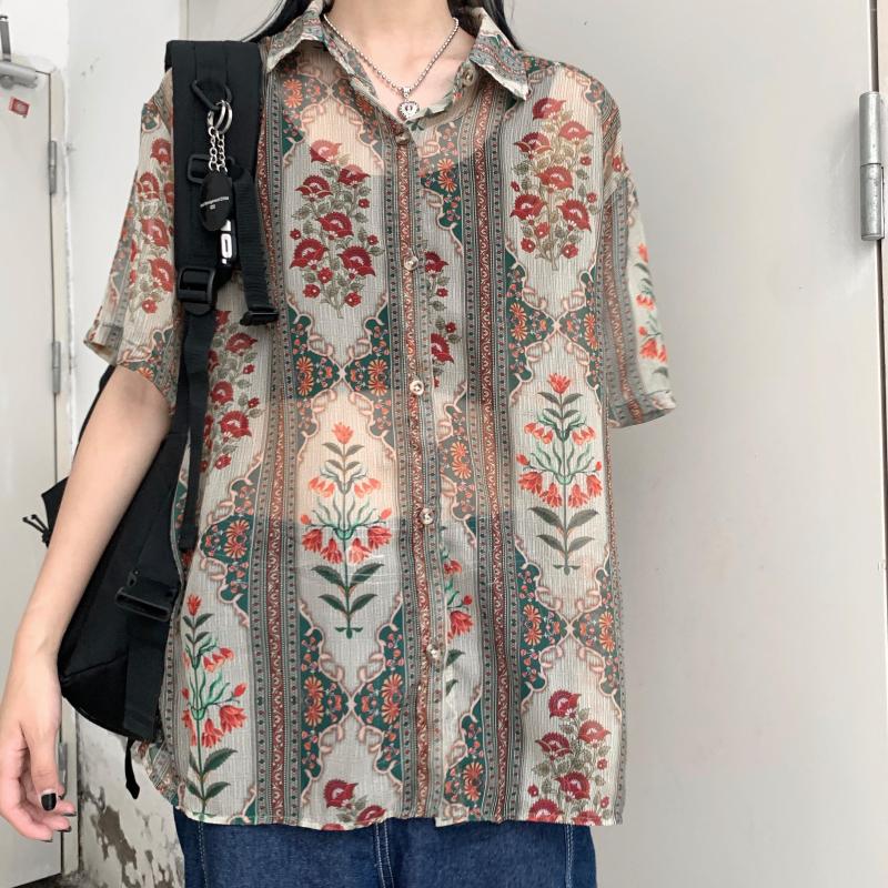 Women's Blouses Summer Korean Version Retro Flower Print Thin Loose Short-sleeved Chiffon Shirt Women, Picture shown
Women's Blouses Summer Korean Version Retro Flower Print Thin Loose Short-sleeved Chiffon Shirt Women, Picture shown