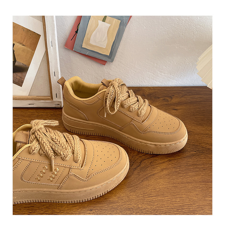 Spike sandals for women's autumn new Korean design casual sneakers breathable light white shoes, Brown
Spike sandals for women's autumn new Korean design casual sneakers breathable light white shoes, Brown