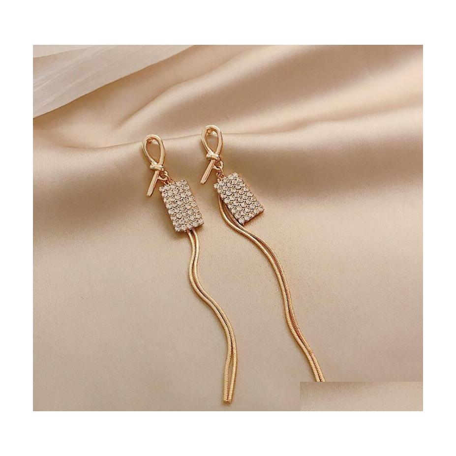 Dangle Chandelier Fashion Jewelry S925 Sier Post Squre Rhinstone Eardrop Earrings Long Tassels Dangle Stud Drop Delivery Dhwk9
Dangle Chandelier Fashion Jewelry S925 Sier Post Squre Rhinstone Eardrop Earrings Long Tassels Dangle Stud Drop Delivery Dhwk9