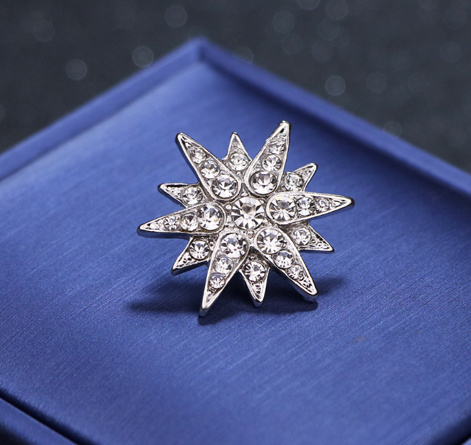 All-Match Men's Brooch Full Diamond Six-Pointed Star Bow Tie Women's Shirt Collar Pin Collar Pins Personality Suit Corsage Badge
All-Match Men's Brooch Full Diamond Six-Pointed Star Bow Tie Women's Shirt Collar Pin Collar Pins Personality Suit Corsage Badge