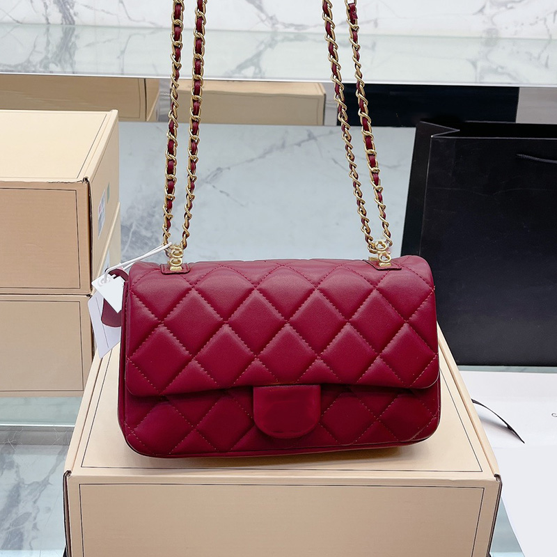 French Womens Lambskin Classic Mood Flap Quilted Bags With Gold Meatal Hardware Matelasse Leather Strap Chain Crossdbody Shoulder Handbags Outdoor Sacoche 23CM, Box
French Womens Lambskin Classic Mood Flap Quilted Bags With Gold Meatal Hardware Matelasse Leather Strap Chain Crossdbody Shoulder Handbags Outdoor Sacoche 23CM, Box