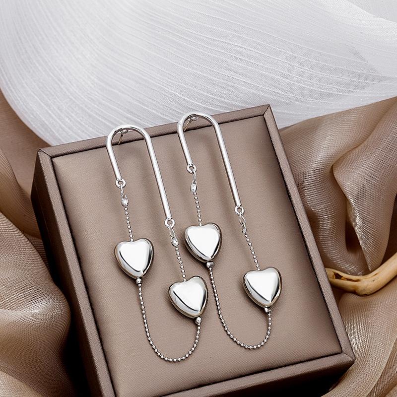 Dangle Earrings Women's Long Korean Style Personality 3D Heart Pendant Drop For Woman Unusual Modern Ear Jewelry Accessories
Dangle Earrings Women's Long Korean Style Personality 3D Heart Pendant Drop For Woman Unusual Modern Ear Jewelry Accessories
