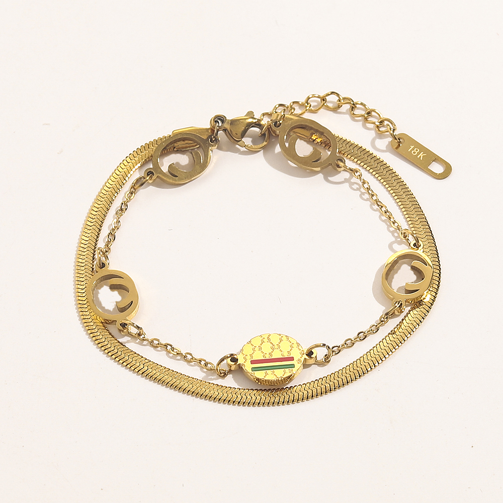 Designer Chain Bracelet Women's Luxury Bracelet 18k Gilded Letter Bracelets Fashion Jewelry Popular Brand Accessories Premium Gift Couple
Designer Chain Bracelet Women's Luxury Bracelet 18k Gilded Letter Bracelets Fashion Jewelry Popular Brand Accessories Premium Gift Couple
