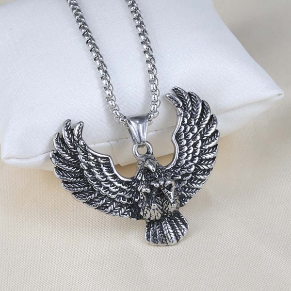 Stainless Steel Bird Eagle Pendant Necklace Retro Celtic Bird Charm Necklaces for Men Fashion Fine Jewelry
Stainless Steel Bird Eagle Pendant Necklace Retro Celtic Bird Charm Necklaces for Men Fashion Fine Jewelry