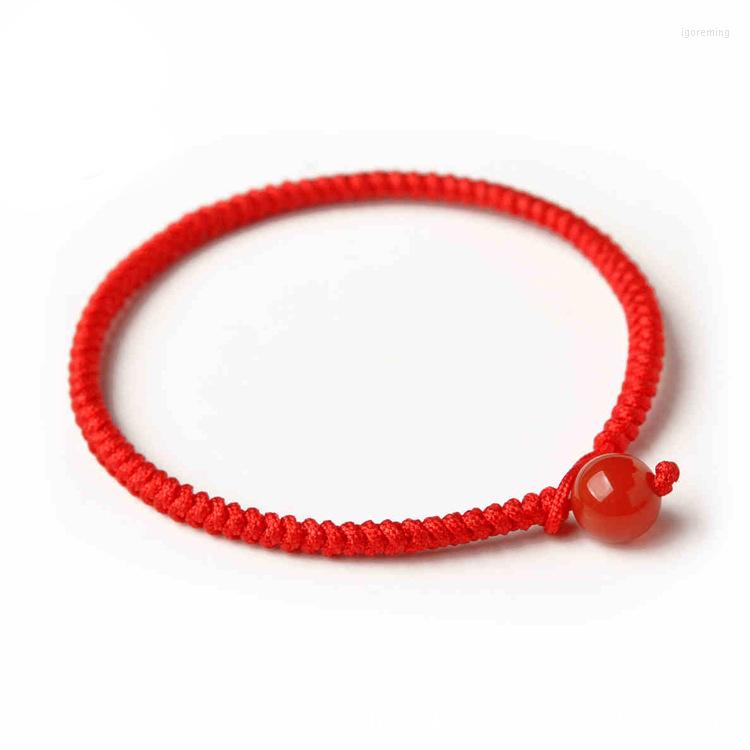Charm Bracelets Wholesale Chinese Style Woven Auspicious Red String Cord Manual Weaving Men And Women Couples Make
Charm Bracelets Wholesale Chinese Style Woven Auspicious Red String Cord Manual Weaving Men And Women Couples Make
