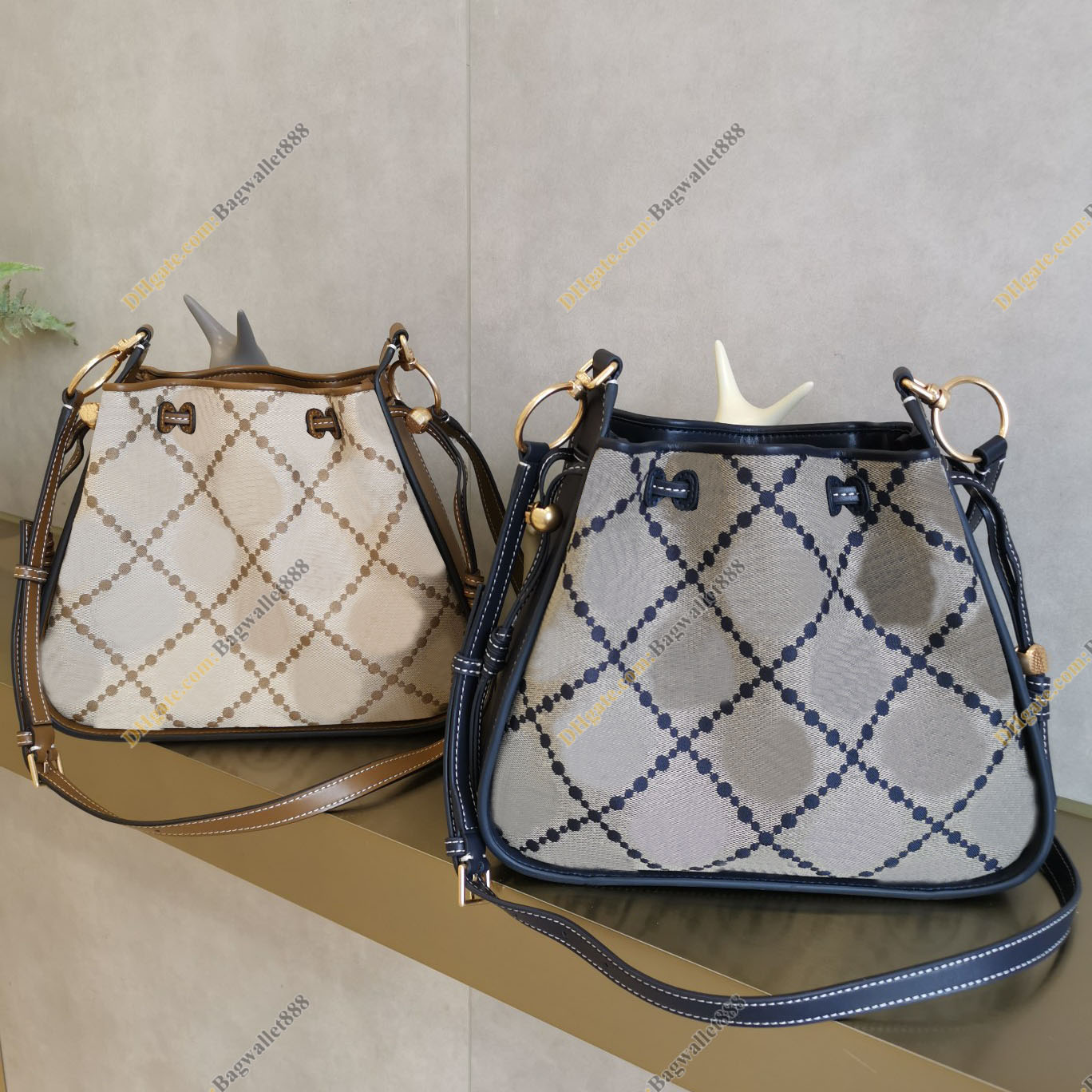 Classic Womens Designer Drawstring Bag Phone Purse Luxurious Handbag Small Bucket Purse Tote Wallet Cross Body Brass Hardware Leather Vintage Shop Shoulder Bags, Blue
Classic Womens Designer Drawstring Bag Phone Purse Luxurious Handbag Small Bucket Purse Tote Wallet Cross Body Brass Hardware Leather Vintage Shop Shoulder Bags, Blue