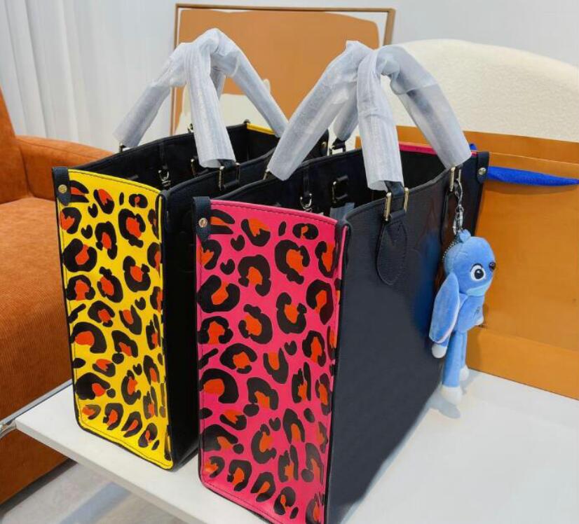 Woman Onthego Totes Handbag with pendant Leopard Large Capacity fashion luxury Leopard Femme Leather Designers Shoulder Bags Handle Lady Shopping Bag, Yellow
Woman Onthego Totes Handbag with pendant Leopard Large Capacity fashion luxury Leopard Femme Leather Designers Shoulder Bags Handle Lady Shopping Bag, Yellow