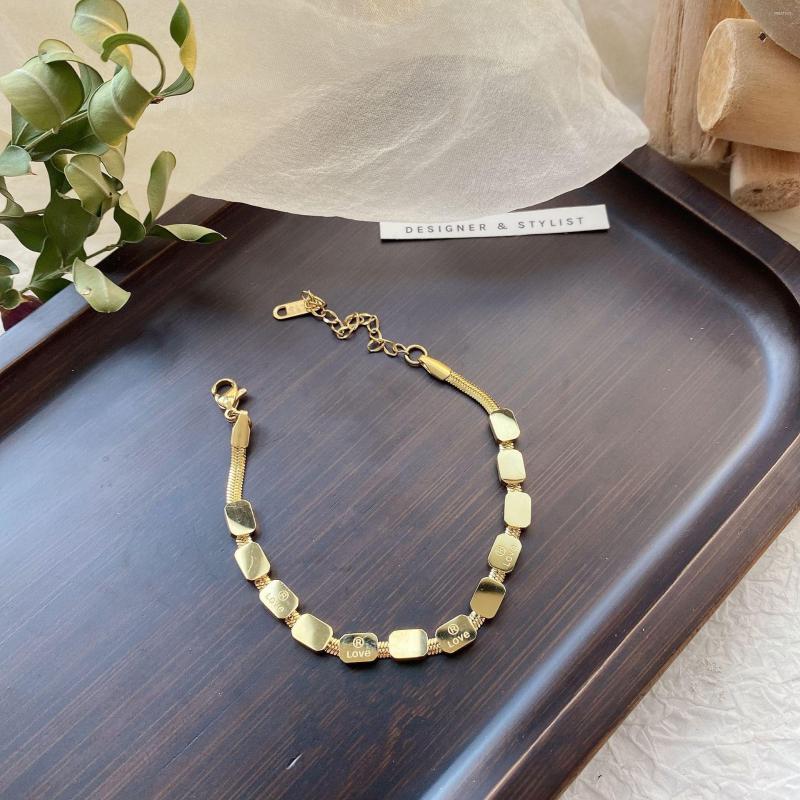 Link Bracelets 21 High-end Jewelry LOVE Geometric Lucky Small Square Luxury Women's Clothing Girl Christmas Gift Retro Temperament
Link Bracelets 21 High-end Jewelry LOVE Geometric Lucky Small Square Luxury Women's Clothing Girl Christmas Gift Retro Temperament