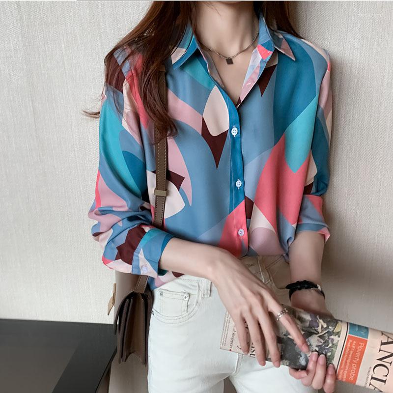 Women' Blouses Spring Women' Dress Korean Edition Loose Fashionable Collar Printed Chiffon Top Cardigan Casual Long Sleeve Shirt
Women' Blouses Spring Women' Dress Korean Edition Loose Fashionable Collar Printed Chiffon Top Cardigan Casual Long Sleeve Shirt