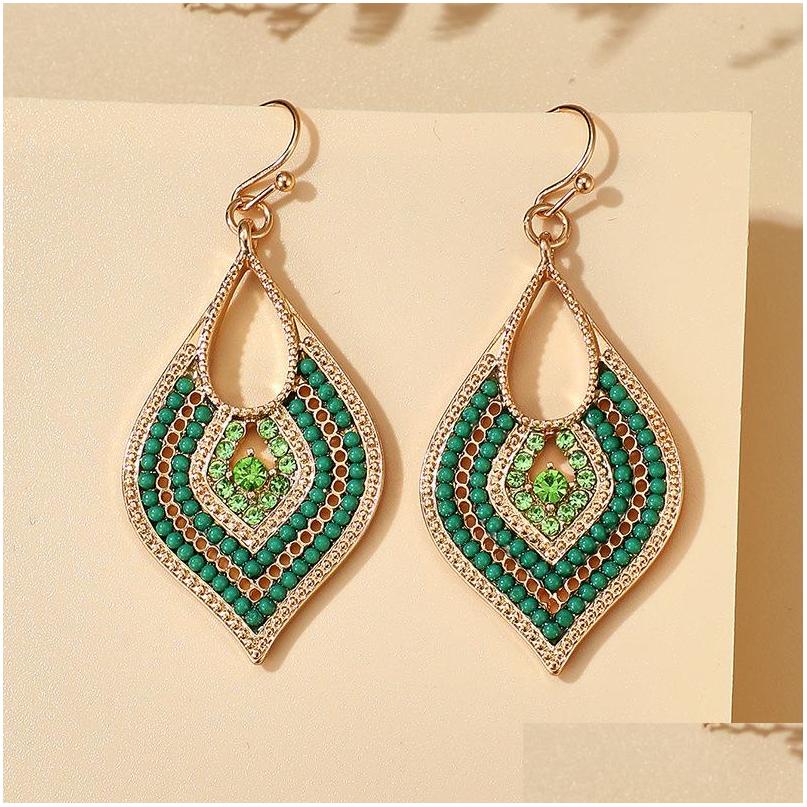 Dangle Chandelier Fashion Jewelry Leaf Earrings For Women Green Rhinestone Hollowed Leaves Dangle Drop Delivery Dhsmo
Dangle Chandelier Fashion Jewelry Leaf Earrings For Women Green Rhinestone Hollowed Leaves Dangle Drop Delivery Dhsmo