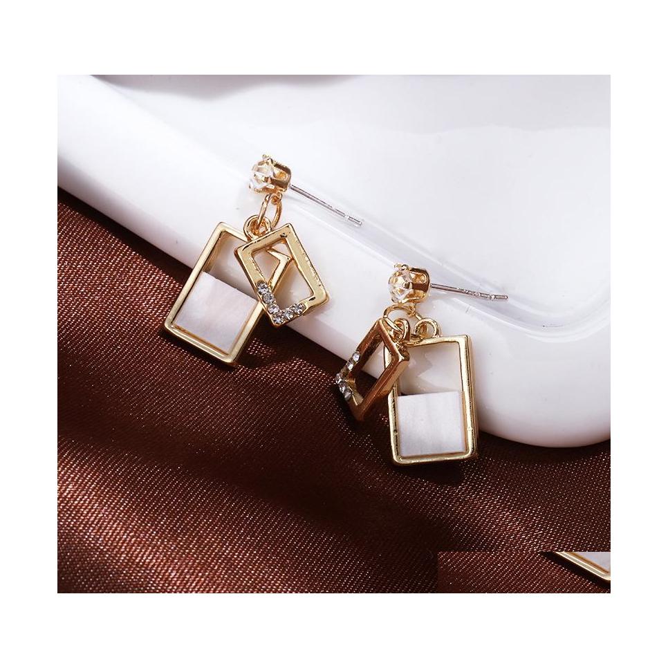 Stud Fashion Jewelry S925 Sier Post Earrings Retro Square Shell Texture Stud Drop Delivery Dhgvz
Stud Fashion Jewelry S925 Sier Post Earrings Retro Square Shell Texture Stud Drop Delivery Dhgvz