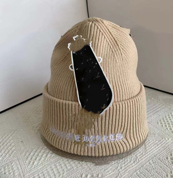 American Autumn and Winter Warm Hat Fashion Cross English Letters Men and Women Color Matching Knitted Woolen Cap, Aspic
American Autumn and Winter Warm Hat Fashion Cross English Letters Men and Women Color Matching Knitted Woolen Cap, Aspic