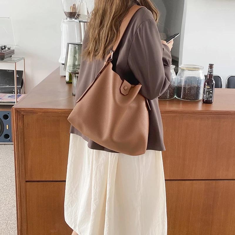 Evening Bags Solid PU Leather Handbag Soft Women Shoulder Bag Female Casual Large Crossbody Lady Composite Fashion Purse, White
Evening Bags Solid PU Leather Handbag Soft Women Shoulder Bag Female Casual Large Crossbody Lady Composite Fashion Purse, White