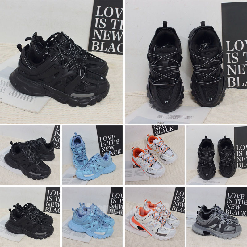 Fashion Triple S 3.0 Casual Shoes Height Increase Platform Sneaker Glow In The Dark Black Pink Royal Grey Vintage Designer Men Women 2023, Color 1
Fashion Triple S 3.0 Casual Shoes Height Increase Platform Sneaker Glow In The Dark Black Pink Royal Grey Vintage Designer Men Women 2023, Color 1