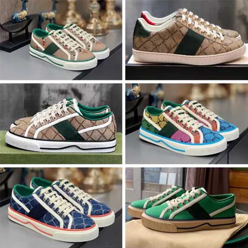 Tennis 1977 Canvas Casual shoes Luxurys Designers Womens Shoe Italy Green And Red Web Stripe Rubber Sole Stretch Cotton Low Top Mens Sneakers, Grey
Tennis 1977 Canvas Casual shoes Luxurys Designers Womens Shoe Italy Green And Red Web Stripe Rubber Sole Stretch Cotton Low Top Mens Sneakers, Grey