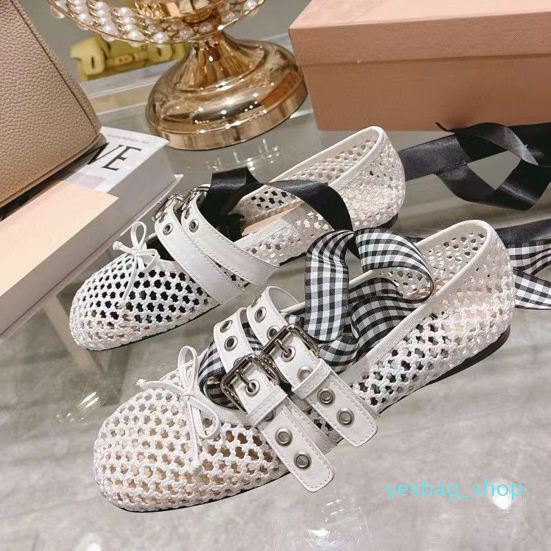 Dress Shoes Ballet Shoe Flats Factory Footwear Buckle Design 99 Brand Hollow Out Lace Up Real Leather Designer Ladies Loafers Fashion Logo Cut Out, As picture
Dress Shoes Ballet Shoe Flats Factory Footwear Buckle Design 99 Brand Hollow Out Lace Up Real Leather Designer Ladies Loafers Fashion Logo Cut Out, As picture