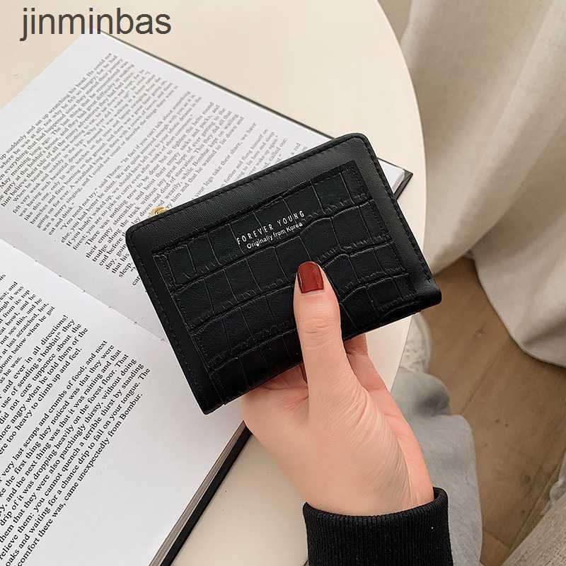 Luxury Design Bag Shop Wholesale and Retail 2023 New Niche Dign Online Red Stone Short Wallet Card Large Capacity Thin Student Fashion
Luxury Design Bag Shop Wholesale and Retail 2023 New Niche Dign Online Red Stone Short Wallet Card Large Capacity Thin Student Fashion