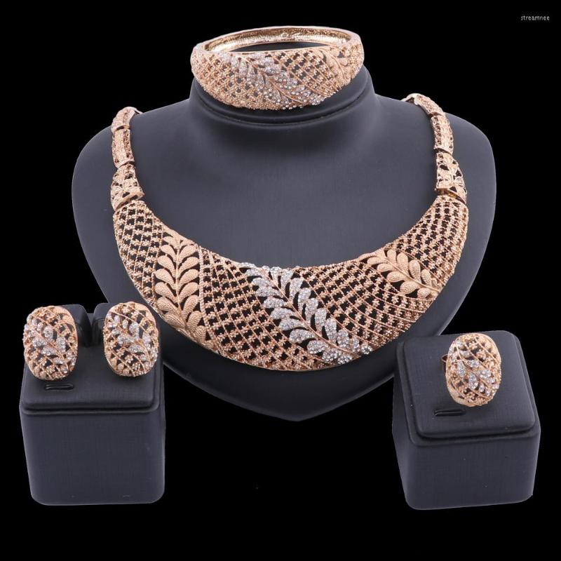 Necklace Earrings Set Dubai Africa Nigeria African Leaf Design Gold-Color Bracelet Ring Romantic Wedding Bridal Jewlery, Picture shown
Necklace Earrings Set Dubai Africa Nigeria African Leaf Design Gold-Color Bracelet Ring Romantic Wedding Bridal Jewlery, Picture shown