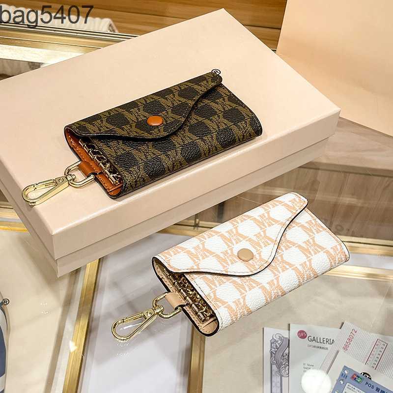 Luxury Design Bag Ladies Purseshop Wholesale and Retail Mini Bag Multi-function Key 2023 New Fashion Leather Women's Small Exquisite Card, Coffee color counter gift box set
Luxury Design Bag Ladies Purseshop Wholesale and Retail Mini Bag Multi-function Key 2023 New Fashion Leather Women's Small Exquisite Card, Coffee color counter gift box set