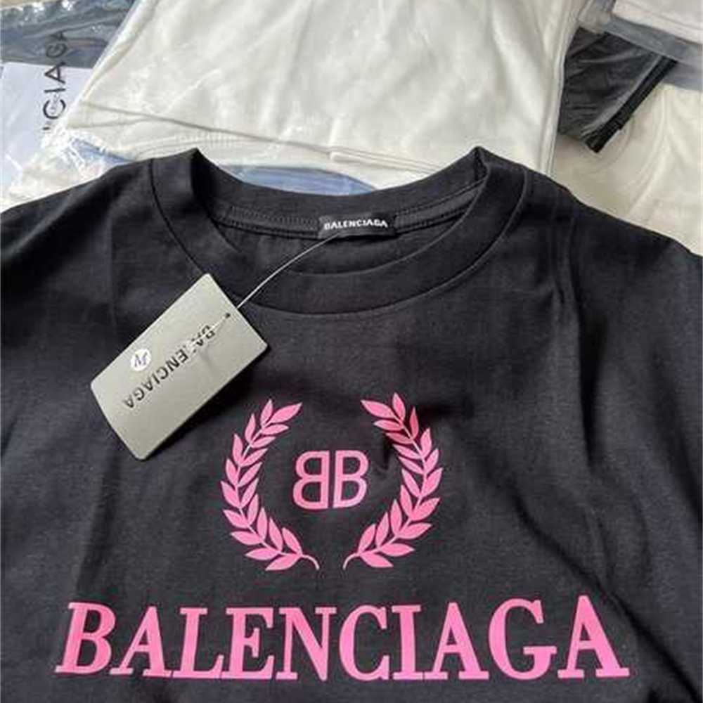 Men's T-shirts Women's 2022 New Fashion Women and Men Tops Summer Female Letter Appliques Luxury Brands Ladies High Quality Casual Cottonqaty, E26 high quality
Men's T-shirts Women's 2022 New Fashion Women and Men Tops Summer Female Letter Appliques Luxury Brands Ladies High Quality Casual Cottonqaty, E26 high quality