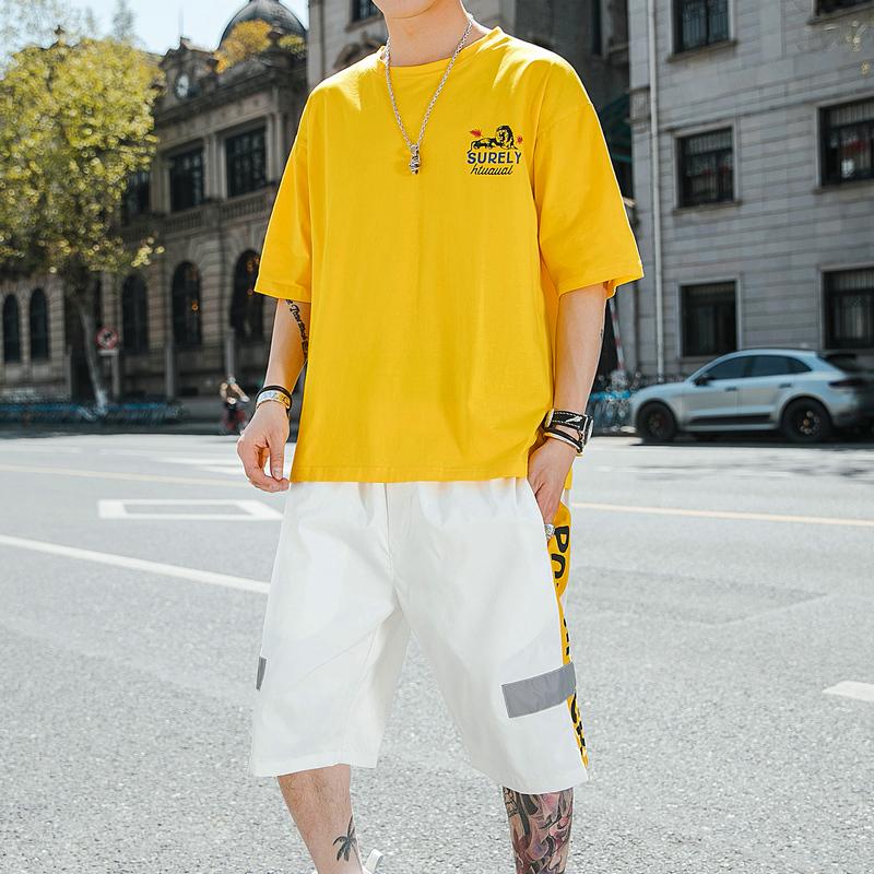 Men's Tracksuits Korean Summer Men Two Piece Sets Fashion 2022 Short Sleeve T Shirt Shorts Loose All Match Plus Size Tracksuit 3XL-M, Black
Men's Tracksuits Korean Summer Men Two Piece Sets Fashion 2022 Short Sleeve T Shirt Shorts Loose All Match Plus Size Tracksuit 3XL-M, Black