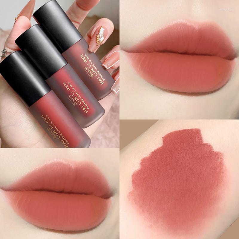 Lip Gloss 6 Colors Velvet Matte Lipstick Liquid Waterproof Long Lasting Stick Women Red Tint Beauty Cosmetic TSLM1, 03
Lip Gloss 6 Colors Velvet Matte Lipstick Liquid Waterproof Long Lasting Stick Women Red Tint Beauty Cosmetic TSLM1, 03