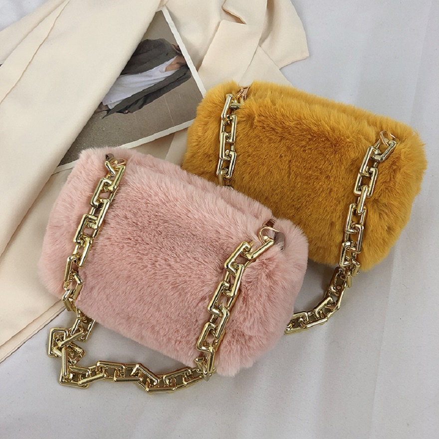 Luxury high quality designer hair bag new fashion network celebrity metal chain single shoulder bag fresh sweet plush armpit small square bag 2023 AS, Black
Luxury high quality designer hair bag new fashion network celebrity metal chain single shoulder bag fresh sweet plush armpit small square bag 2023 AS, Black