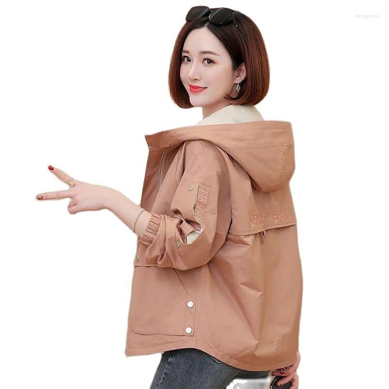 Women' Trench Coats Embroidery Short Coat Women' 2022 Spring Autumn Jacket Tops Fashion Hoodie Zipper Outerwear Tooling Female 5XL, Pink
Women' Trench Coats Embroidery Short Coat Women' 2022 Spring Autumn Jacket Tops Fashion Hoodie Zipper Outerwear Tooling Female 5XL, Pink
