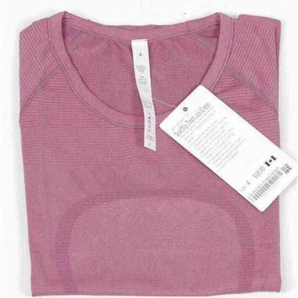 Women's T-shirt Designer 2. 0 Swiftly Tech Womens T-shirt Short Sleeved Seamless Yoga Top Slim Fit Light Fast Dry Sports Shirt Wicking Knit Fitnessnqef, Champagne
Women's T-shirt Designer 2. 0 Swiftly Tech Womens T-shirt Short Sleeved Seamless Yoga Top Slim Fit Light Fast Dry Sports Shirt Wicking Knit Fitnessnqef, Champagne