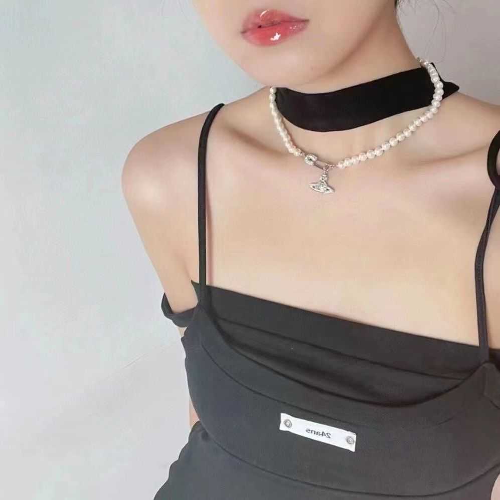 Designer viviai pearl necklace Western Empress Pearl Diamond Pins Paper Saturn Same Female Chain 
Designer viviai pearl necklace Western Empress Pearl Diamond Pins Paper Saturn Same Female Chain