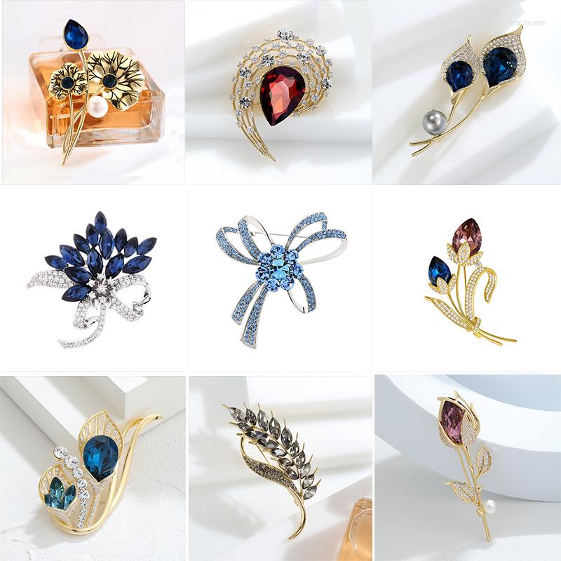 Brooches Trendy Anti-light Buckle Crystal Flowers Wheat Lotus For Women Accessories Broochpins Wholesale Drop Jewelry
Brooches Trendy Anti-light Buckle Crystal Flowers Wheat Lotus For Women Accessories Broochpins Wholesale Drop Jewelry